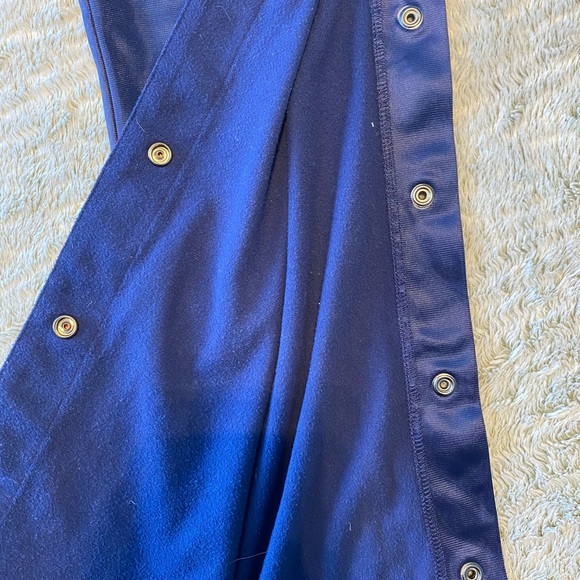 Split button-up pants (medium) - Picture 4 of 5